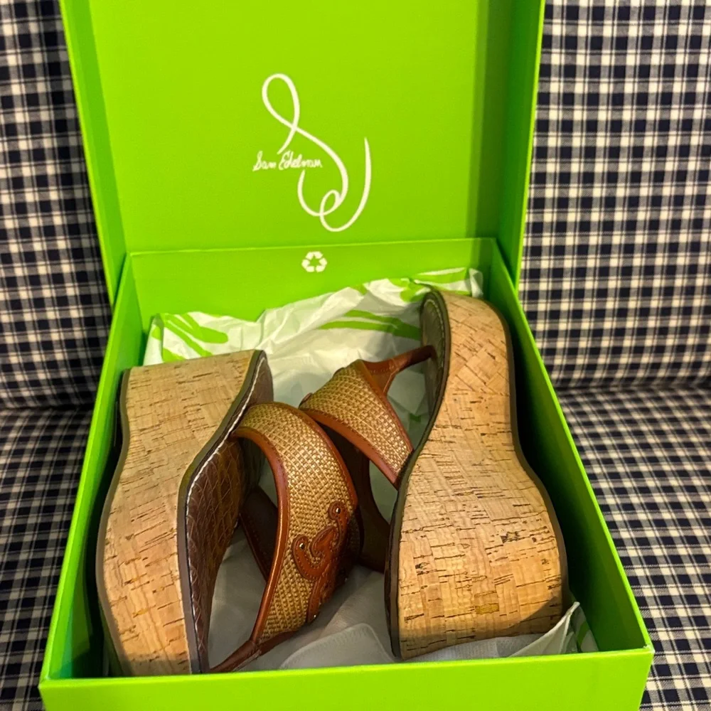 Sam Edelman Ruth Wedge Tan and Brown Slide Sandals - Picture 9 of 10